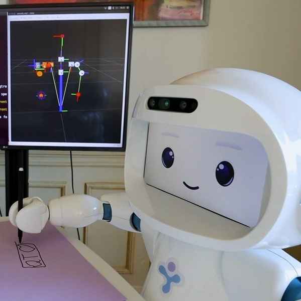 QTrobot RD-V2 i5