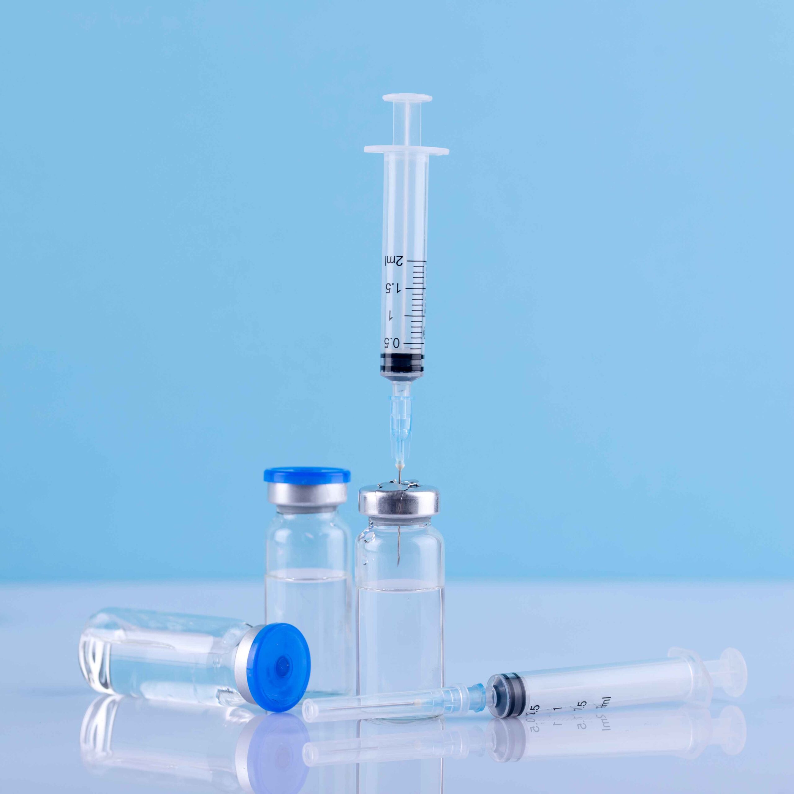 Reagent syringe