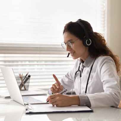 Telemedical care in out-of-hospital intensive care with MedKitDoc